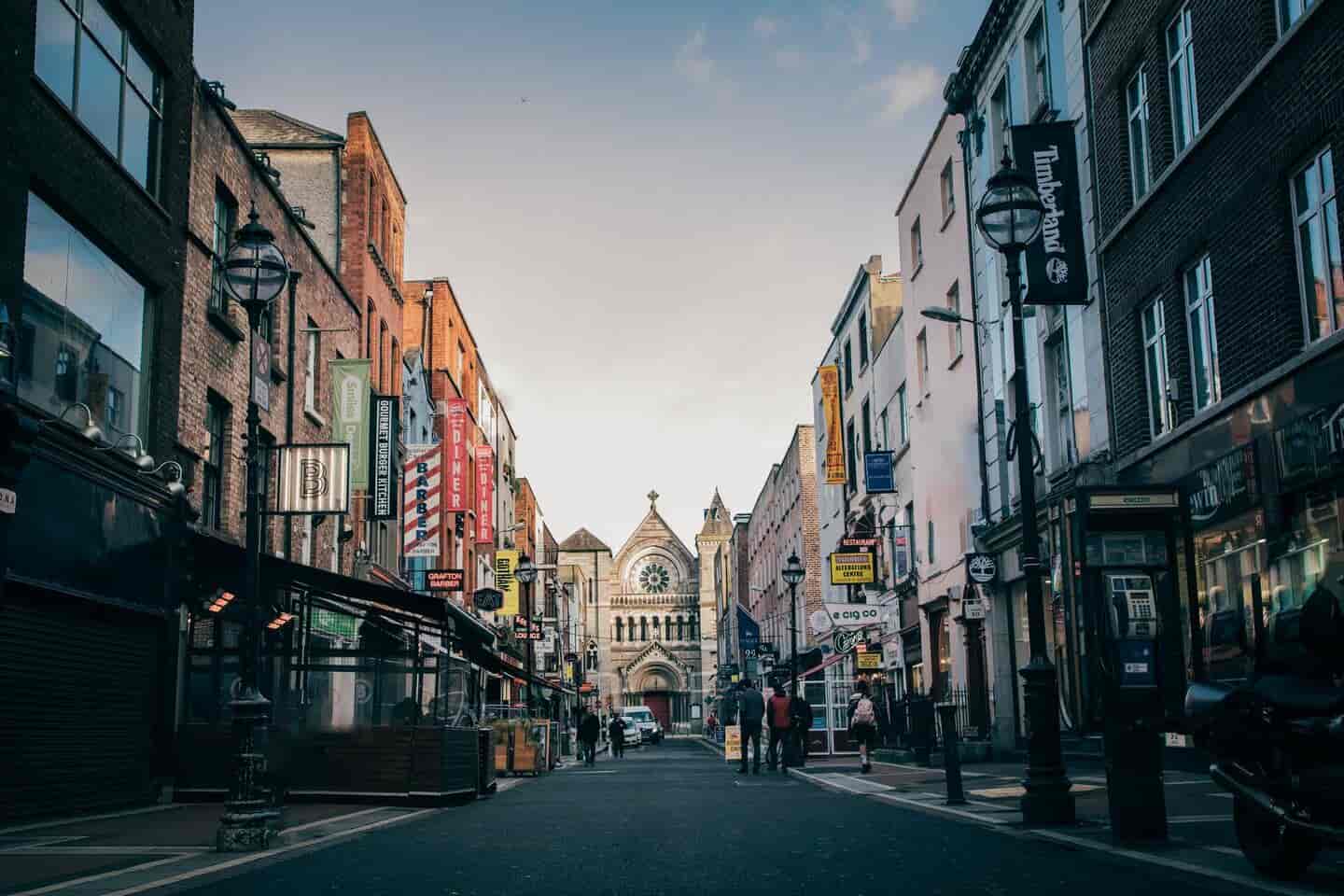 Student Accommodation in Dublin - The shops of Grafton Street