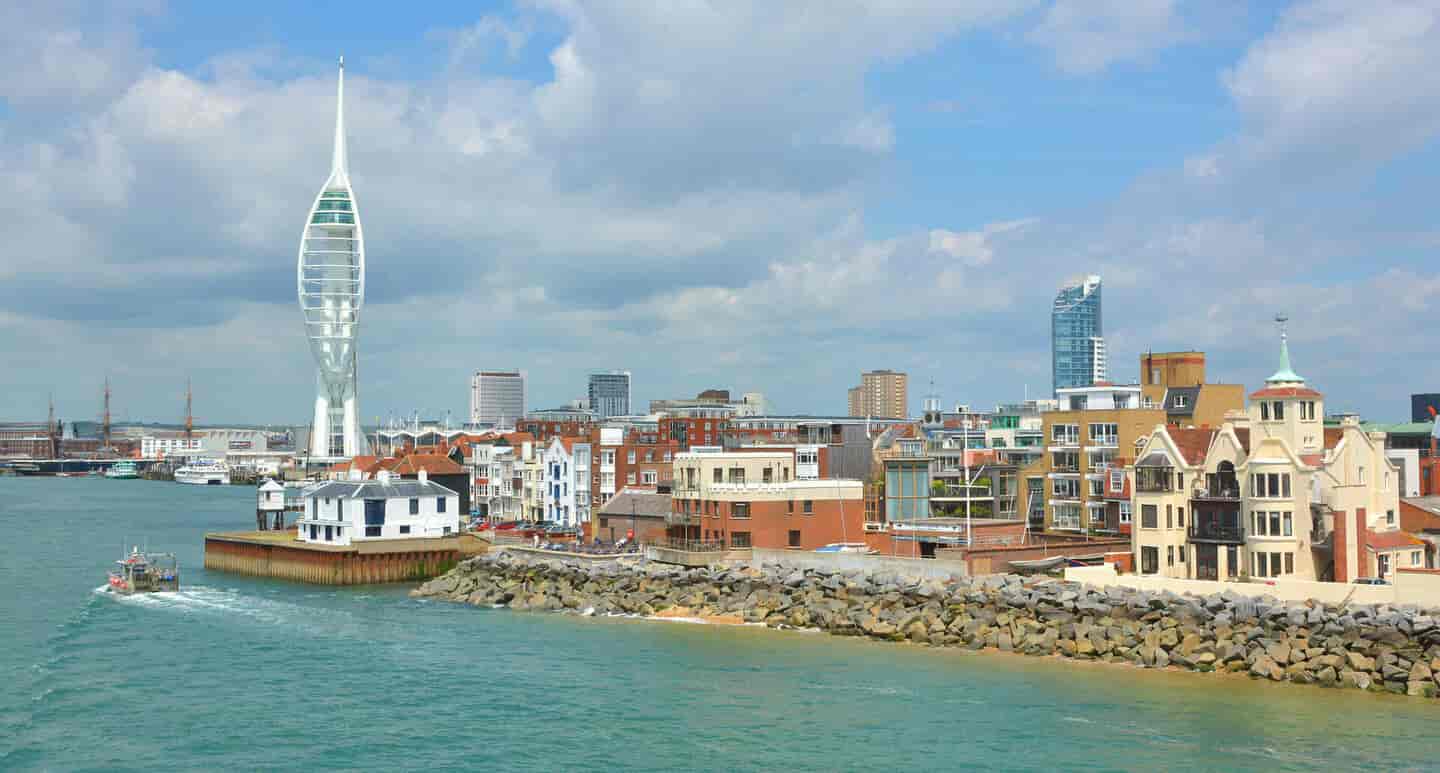 Student Accommodation in Portsmouth - Portsmouth Harbour and Spinnaker Tower