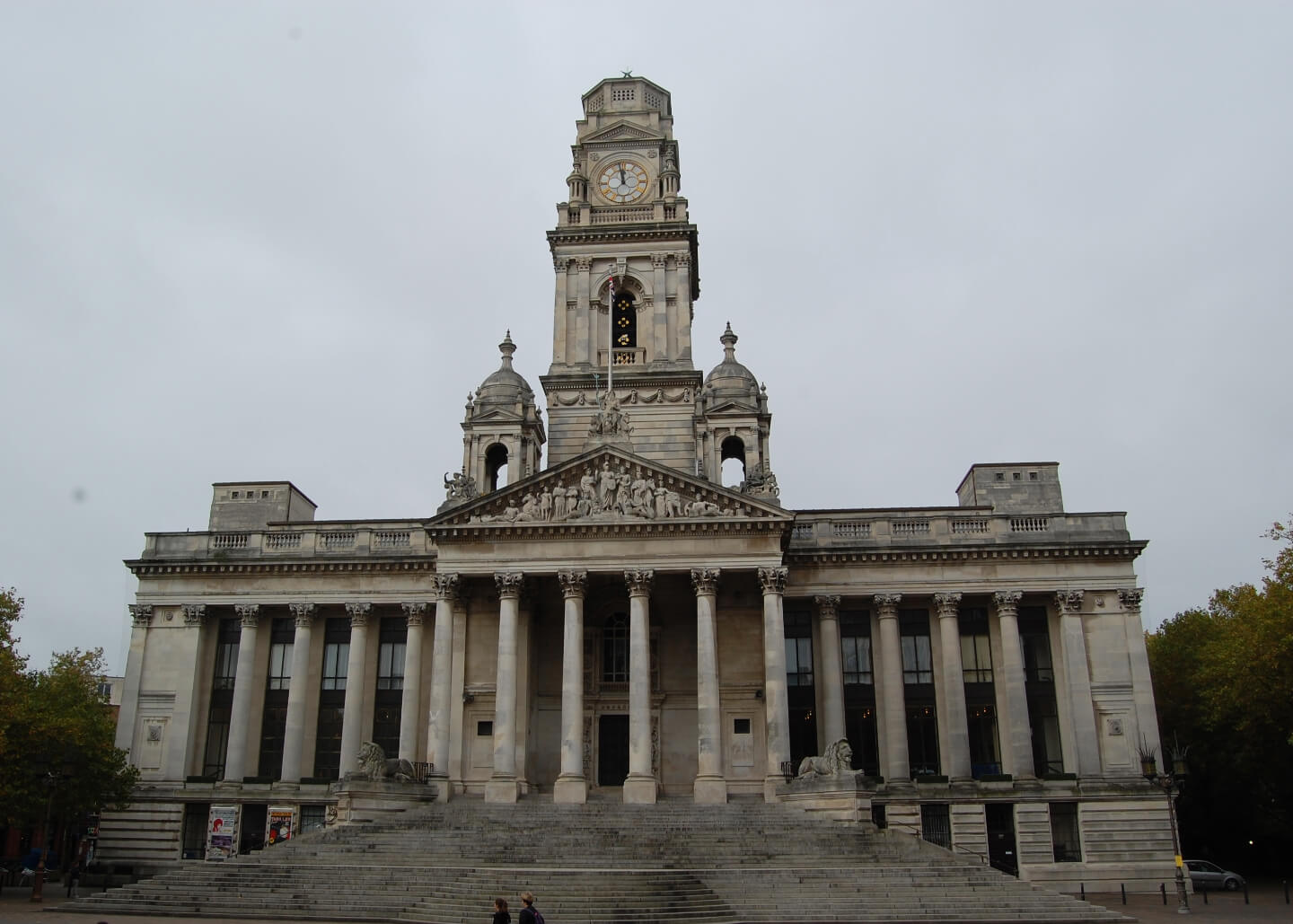 Student Accommodation in Portsmouth City Centre, Portsmouth - Portsmouth Guildhall