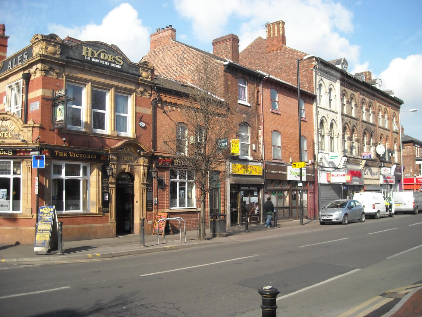 Student Accommodation in Withington, Manchester - The Victoria pub on Wilmslow Road