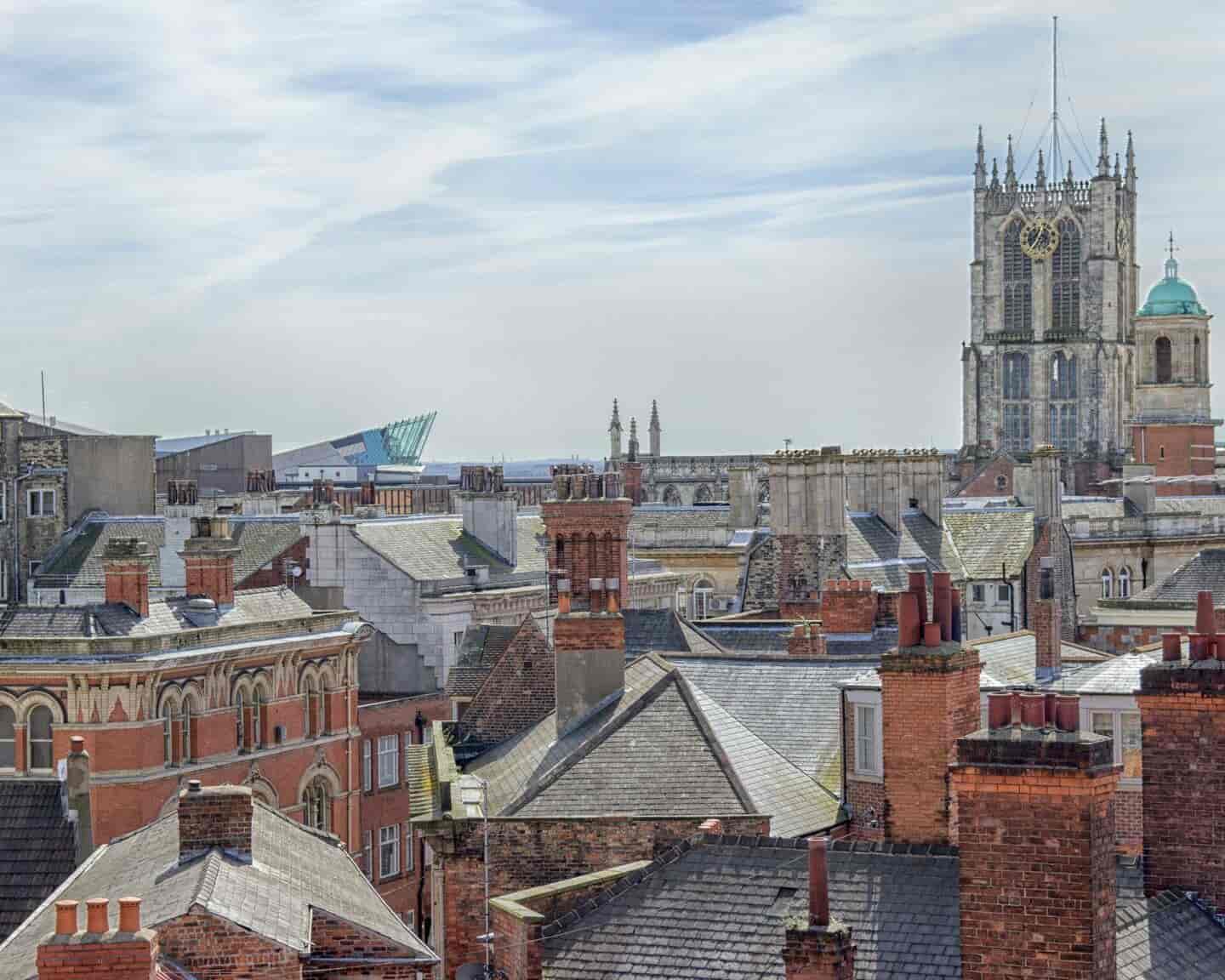 Student Accommodation in Hull - Rooftops and Hull Minster