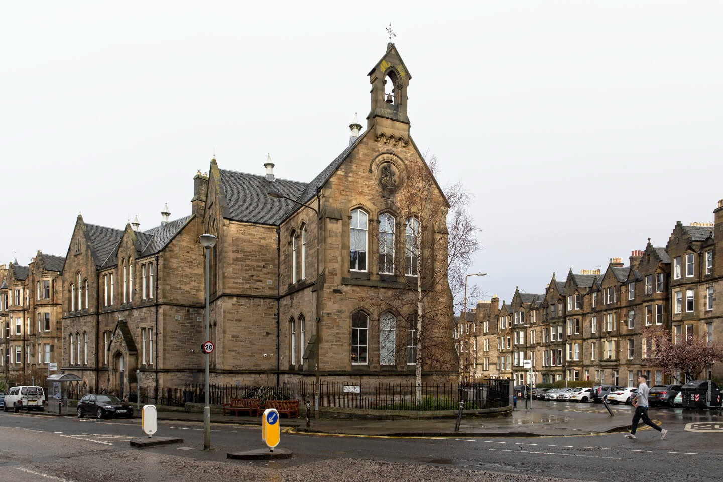 Student Accommodation in Marchmont, Edinburgh - church on the corner of Marchmont Road