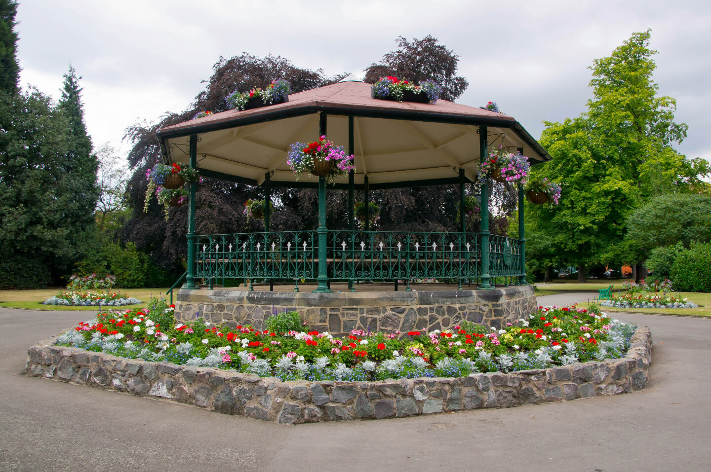 Student Accommodation in Loughborough Town Centre, Loughborough - Bandstand and flowers in Queen's Park