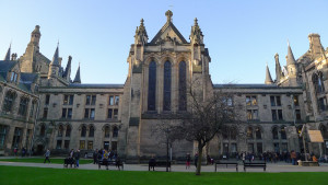 No Guarantee of University Halls for Glasgow Students