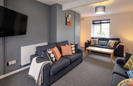 6 bed student house to rent on Hillside, Brighton, BN2