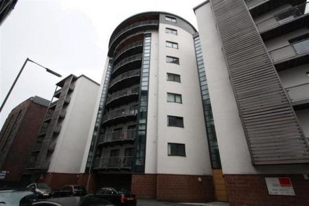 2 bed student house to rent on Chandlers Wharf, Liverpool, L1