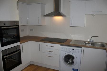 6 bed student house to rent on Vauxhall Road, Liverpool, L3