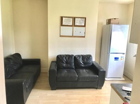 4 bed student house to rent on Lower Road, Nottingham, NG9