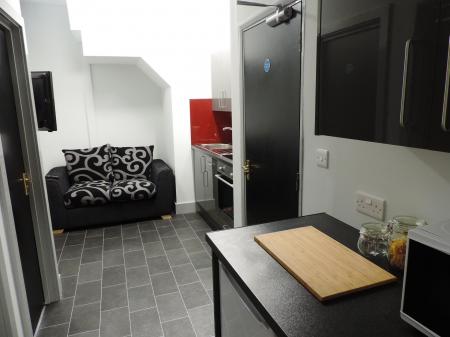 2 bed student house to rent on Nunnery Fields, Canterbury, CT1