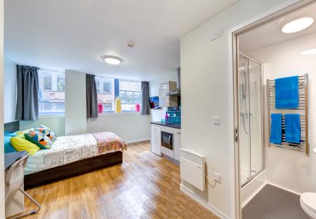 Premium Studio Student flat to rent on Bath Street, Glasgow, G2