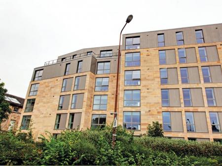 Gold Studio Student flat to rent on Potterrow, Edinburgh, EH8