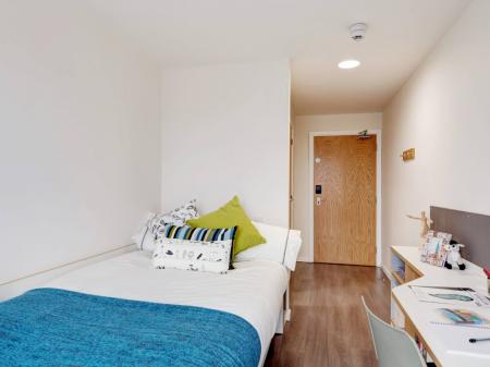 Bronze Two Bed Flat 2 bed student flat to rent on Dunaskin Court, Glasgow, G11