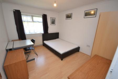 Student studio flat to rent on Fleming Gardens, Nottingham, NG11