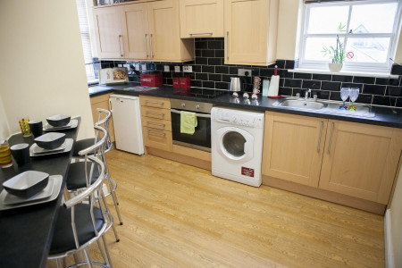 3 bed student house to rent on George House, Lower North Street, Exeter, EX4