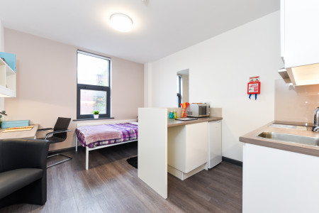 Studio Silver Student flat to rent on St. James Street, Newcastle, NE1