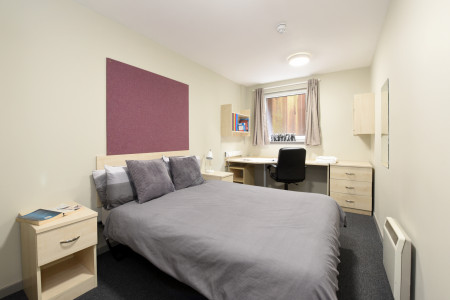 One Bed Apartment Student flat to rent on Calgary Street, Glasgow, G4