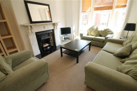 3 bed student house to rent on St Georges Terrace, Newcastle, NE2