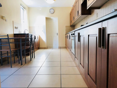 4 bed student house to rent on Heathcote Street, Hull, HU6