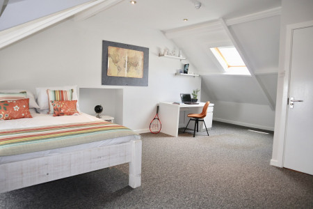 5 bed student house to rent on Rosehill Terrace, Mount Pleasant, Swansea, SA1