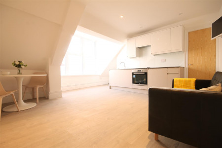Student studio flat to rent on Dean Street, Newcastle, NE1