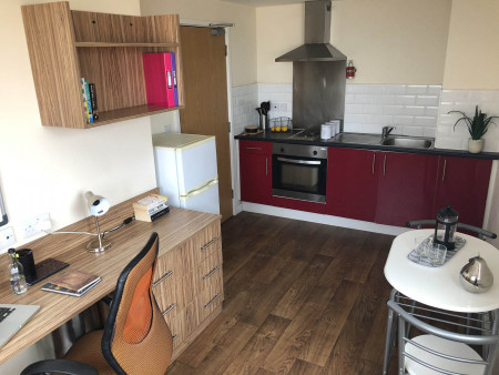 Premier Apartment 1 bed student flat to rent on Falkland Street, Liverpool, L3