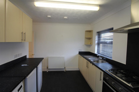 Student studio flat to rent on Shirley Park Road, Southampton, SO16