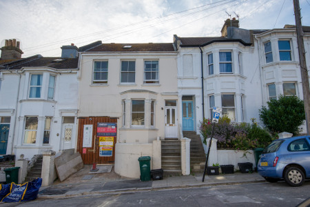 6 bed student house to rent on Crescent Road, Brighton, BN2