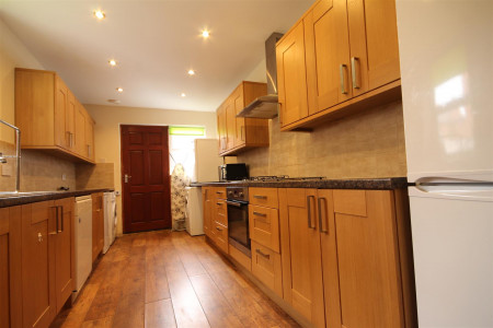 6 bed student house to rent on Osborne Avenue, Newcastle, NE2