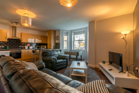 Apartment 4 bed student flat to rent on Beverley Road, Hull, HU5