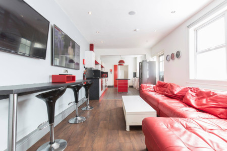 8 bed student house to rent on Fitzroy Street, Hull, HU5