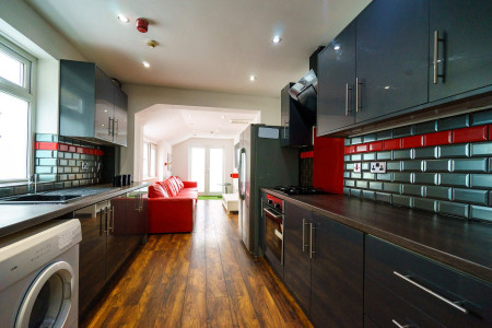 4 bed student house to rent on Suffolk Street, Hull, HU5