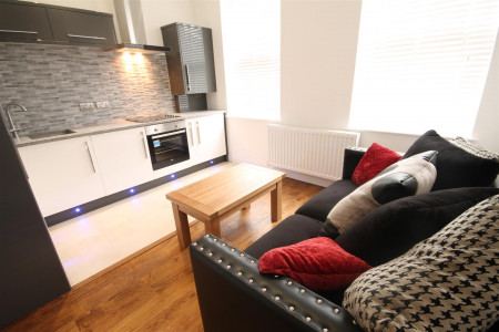 2 bed student house to rent on Lansdowne Terrace, Newcastle, NE3