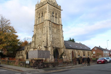 4 bed student house to rent on St John Divine Church, Liverpool, L7