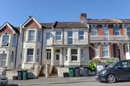 7 bed student house to rent on Hollingbury Road, Brighton, BN1