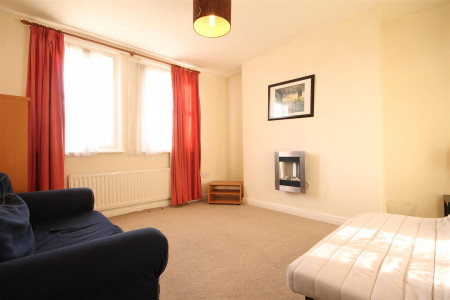 Student studio flat to rent on Leazes Court, Newcastle, NE4