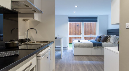 Classic Studio Plus Student flat to rent on Curzon Street, Nottingham, NG3