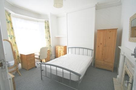 4 bed student house to rent on Grafton Street, Hull, HU5