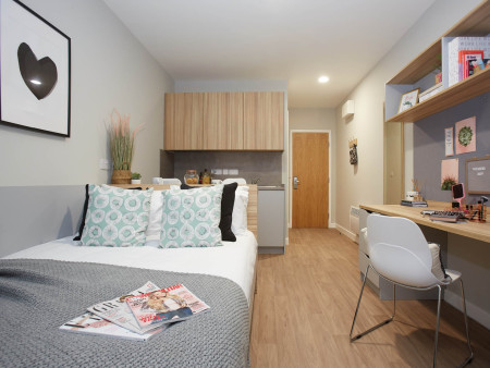 Gold Studio - EPC Rating B Student flat to rent on Gulson Road, Coventry, CV1