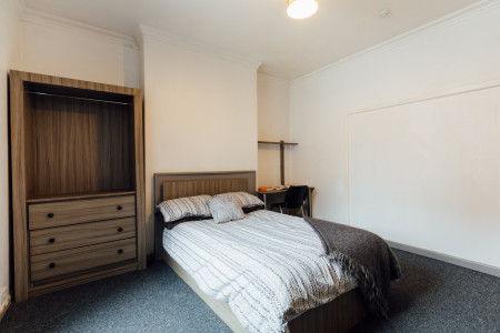 6 bed student house to rent on Marshall Street, Hull, HU5