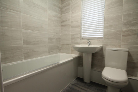 3 bed student house to rent on Sheen Court, Newcastle, NE3