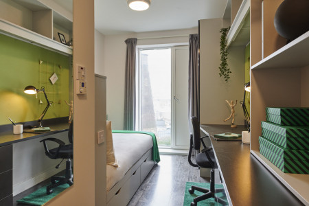 Bronze Ensuite 8 bed student flat to rent on Bonham Street, Dublin, D08