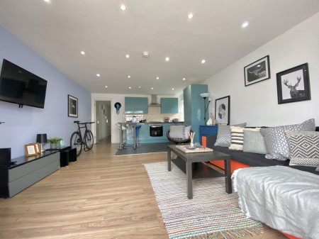 3 bed student house to rent on Wyeverne Road, Cardiff, CF24