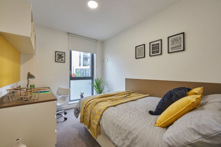 4 Bed Cluster En-Suite 4 bed student flat to rent on Empire Way, London, HA9