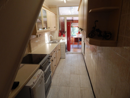 1 bed student house to rent on Bromley Road, London, BR1