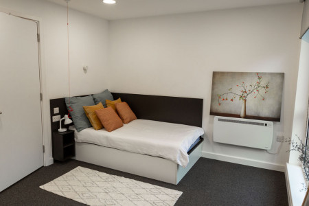 Large Premium Studio Accessible Student flat to rent on Parham Road, Canterbury, CT1