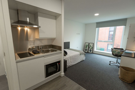Premium Studio Student flat to rent on Parham Road, Canterbury, CT1