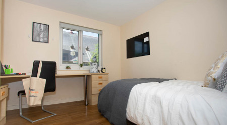 Platinum Ensuite 1 bed student flat to rent on Moss Lane East, Manchester, M14