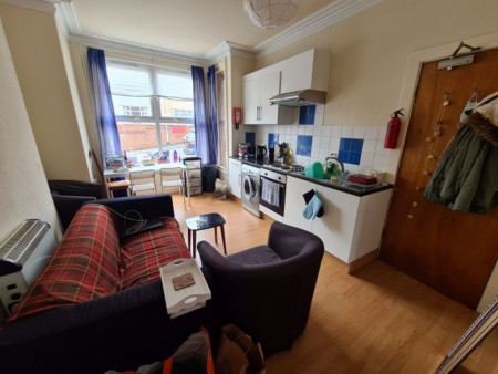 1 bed student house to rent on Richmond Avenue, Leeds, LS6