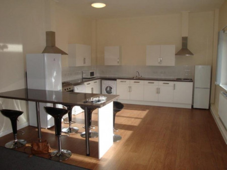 7 bed student house to rent on New Street, Nottingham, NG5
