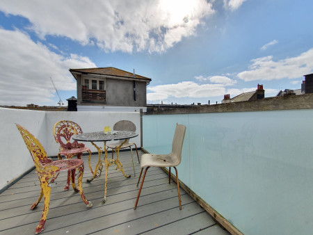 4 bed student house to rent on Queens Gardens, Brighton, BN1